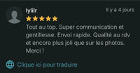 Avis client 5 étoiles soulignant une excellente communication, une livraison rapide et une qualité de caftan supérieure aux photos.